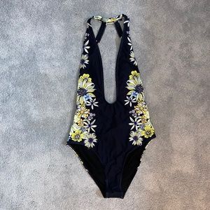 NEVER WORN Zaful - Black Floral Monokini - Size M